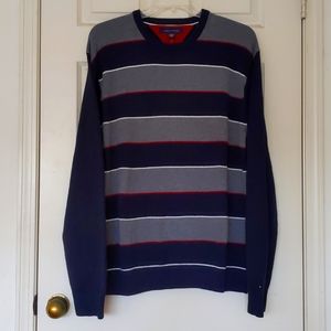 Tommy Hilfiger Men's 100% cotton sweater.